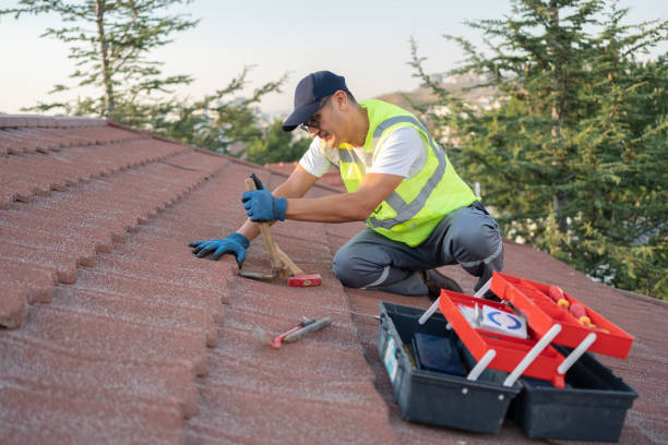 Best Emergency Roof Repair  in Fort Totten, ND